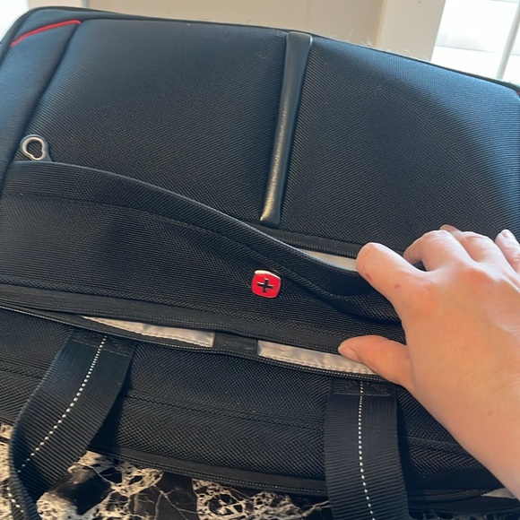 Large Laptop Bag - Picture 5 of 12